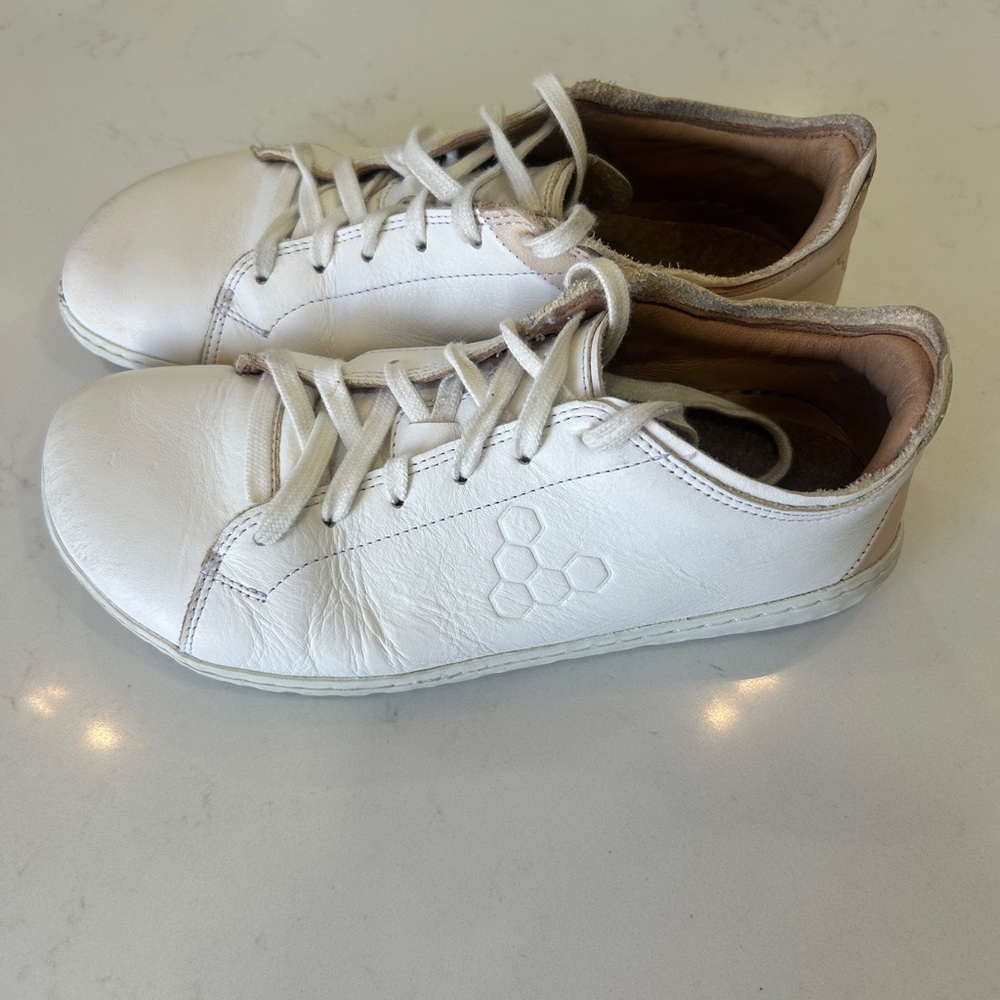 Vivobarefoot Geo Court III White / Pink Leather EU 36L